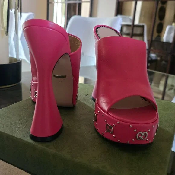 Gucci Malaga Kid Sandals - Picture 3 of 8